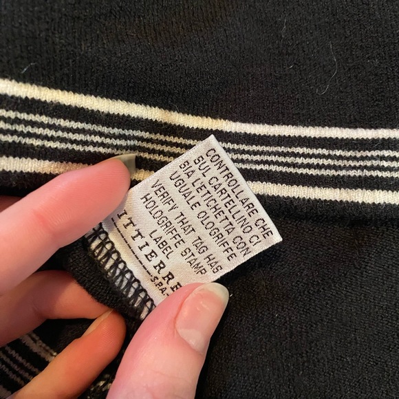 Vintage Versace Turtleneck Short Sleeve Sweater - Picture 7 of 9